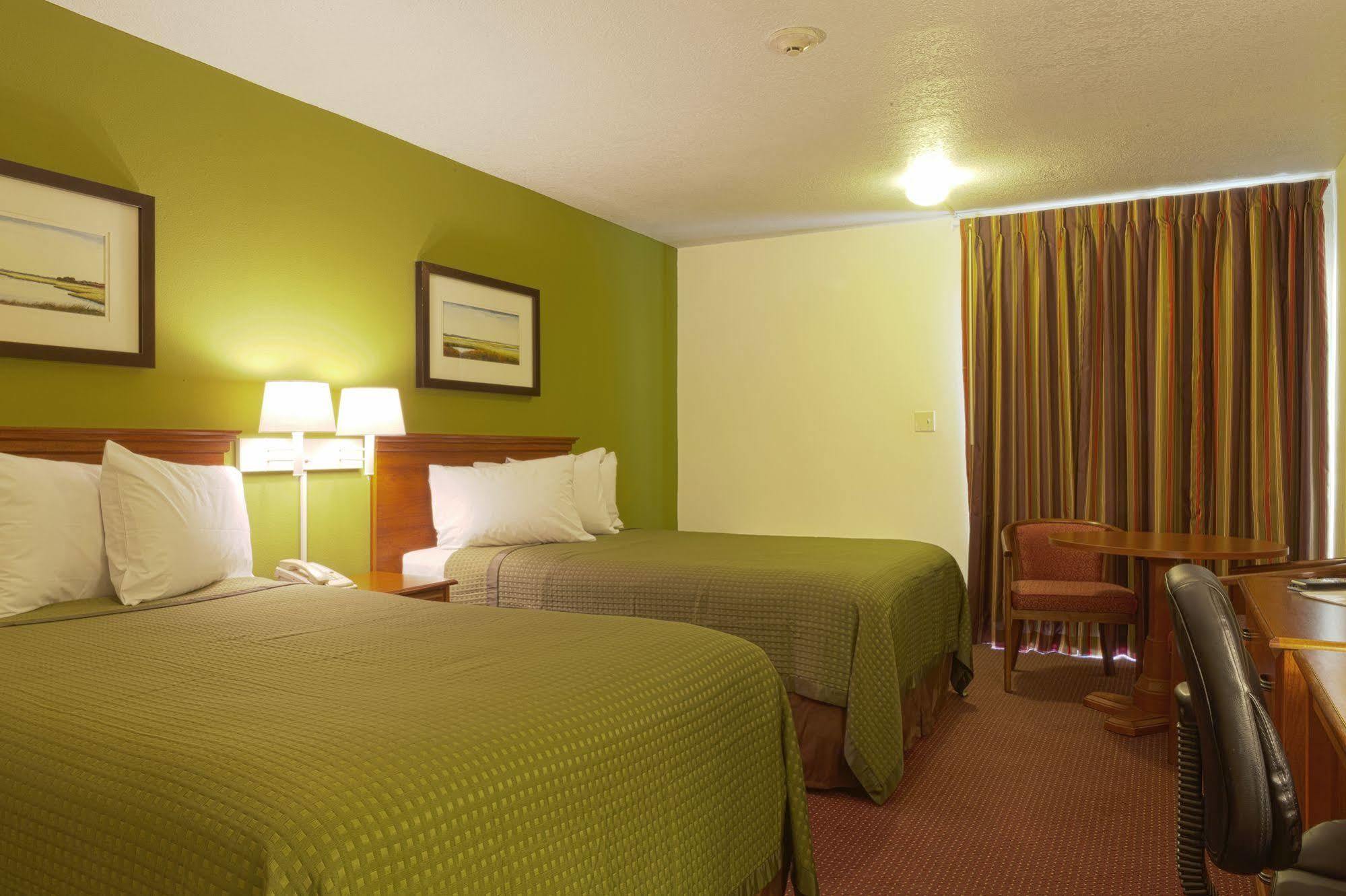 Marina Inn & Suites Chalmette-New Orleans المظهر الخارجي الصورة